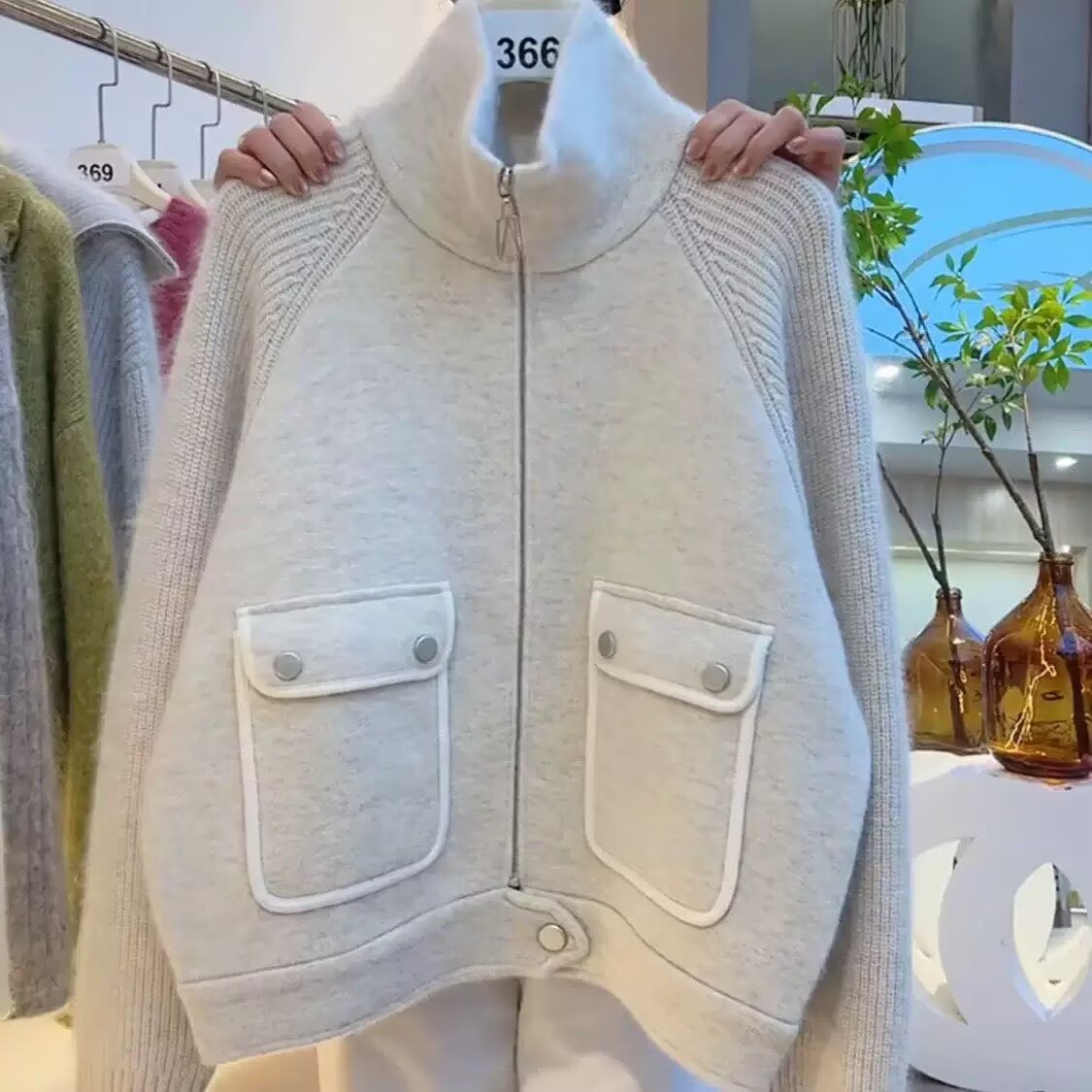 Kadınlar İçin Yüksek Yaka Örme - Coat Rack Standing incelemesi ve fiyatı